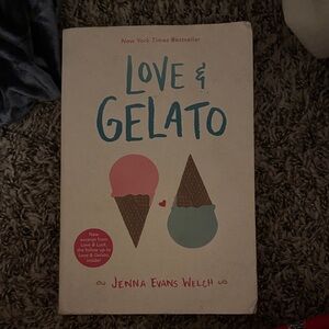 Love & Gelato Book